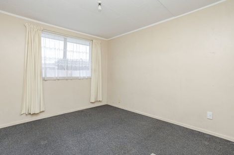 Photo of property in 12a Carlson Street, Dannevirke, 4930