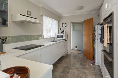 Photo of property in 128 Waikawa Road, Picton, 7220