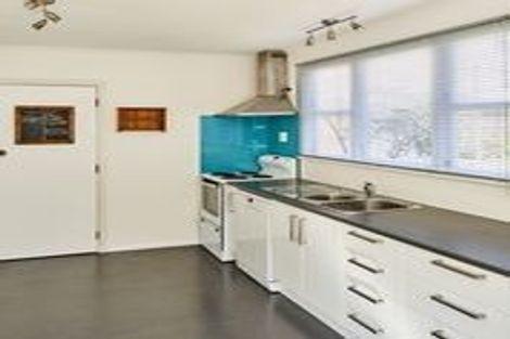 Photo of property in 22 Angell Street, Johnsonville, Wellington, 6037