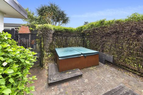 Photo of property in 4 Hanover Place, Pahurehure, Papakura, 2113