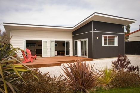 Photo of property in 83a Jellicoe Street, Martinborough, 5711