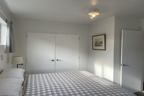 Photo of property in 219 The Esplanade, Petone, Lower Hutt, 5012
