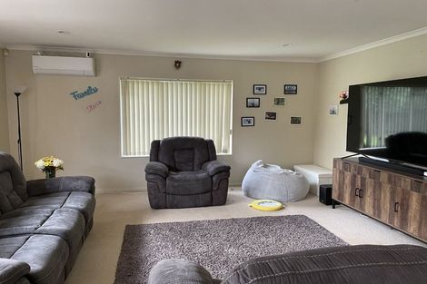 Photo of property in 12 Liffey Drive, East Tamaki, Auckland, 2013