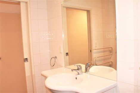 Photo of property in 4/201 Massey Street, Frankton, Hamilton, 3204