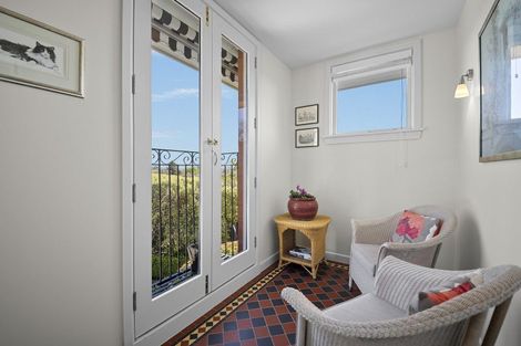 Photo of property in 7 Upper Crichton Terrace, Cashmere, Christchurch, 8022