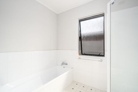 Photo of property in 8 Furlong Crescent, Churton Park, Wellington, 6037