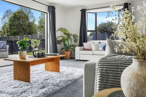 Photo of property in 8 Tieke Place, Tokoroa, 3420