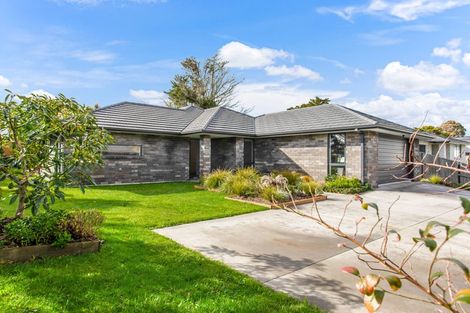 Photo of property in 15 Cabernet Court, Te Kauwhata, 3710