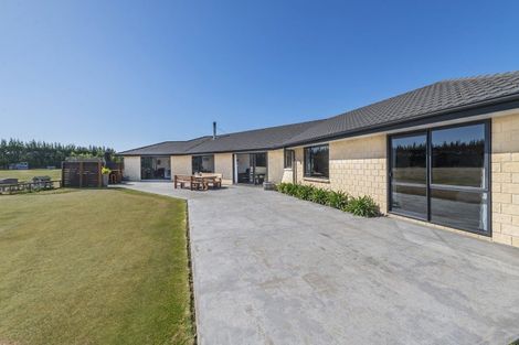 Photo of property in 35 Crozier Drive, Kirwee, Darfield, 7571