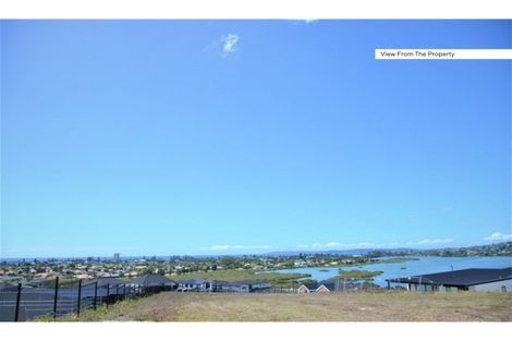 Photo of property in 31 Cassidy Drive, Orewa, 0931