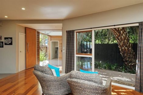 Photo of property in 242 Main Road, Moncks Bay, Christchurch, 8081