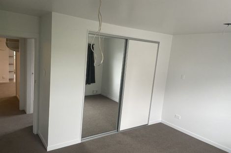 Photo of property in 5a Rosebank Road, Avondale, Auckland, 1026