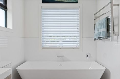 Photo of property in 1 Alamar Crescent, Mangawhai Heads, Mangawhai, 0505