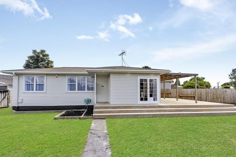Photo of property in 1/1 Cooper Place, Papakura, 2110