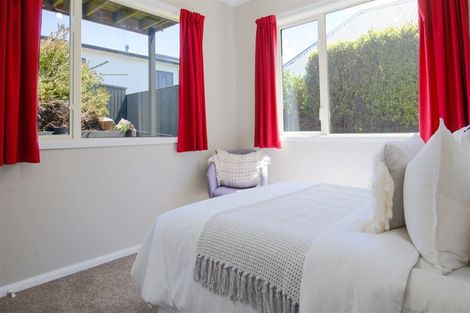 Photo of property in 28 Koromiko Crescent, Diamond Harbour, Lyttelton, 8971