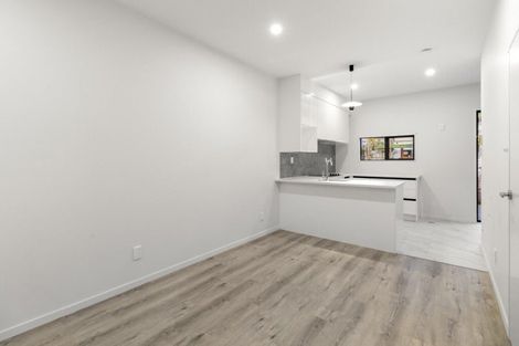 Photo of property in 14 Hokoteta Street, Mount Wellington, Auckland, 1062