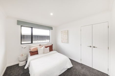 Photo of property in 27 Poplar Grove, Feilding, 4702