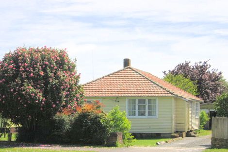 Photo of property in 16 Cureton Street, Morrinsville, 3300