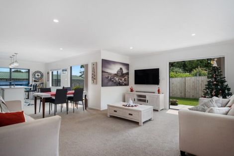 Photo of property in 60a Dickson Road, Papamoa Beach, Papamoa, 3118