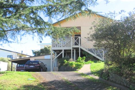 Photo of property in 909 Sealey Street, Thames, 3500