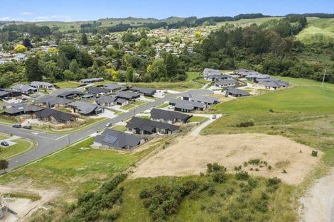 Photo of property in 27 Baxendale Drive, Matipo Heights, Rotorua, 3015