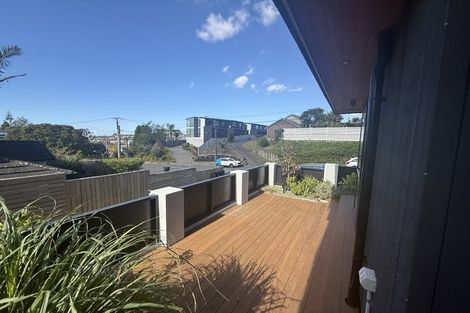 Photo of property in 1/27 Hastings Road, Mairangi Bay, Auckland, 0630
