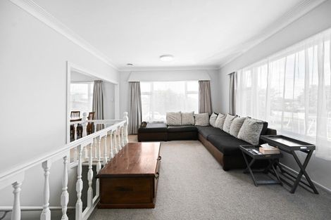 Photo of property in 2 Mountain View Drive, Te Awamutu, 3800