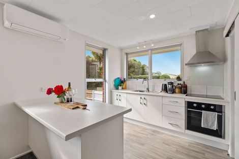 Photo of property in 2/9 Riverlea Road, Whenuapai, Auckland, 0618