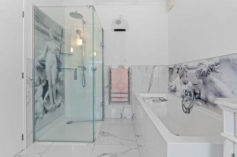 Photo of property in 819 Whangaparaoa Road, Manly, Whangaparaoa, 0930