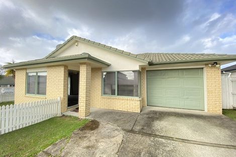 Photo of property in 5c Charlenne Close, Ranui, Auckland, 0612