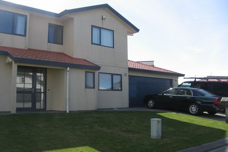 Photo of property in 3a Norwood Place, Johnsonville, Wellington, 6037