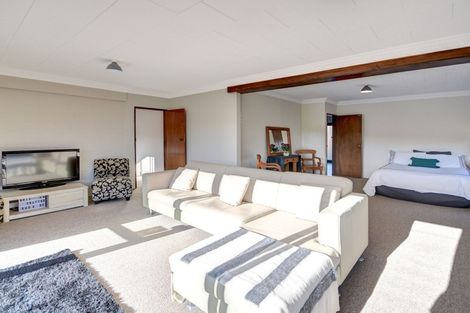 Photo of property in 35 Huntly Road, Outram, 9073