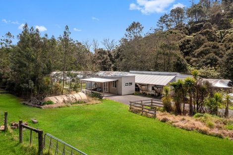 Photo of property in 1180 East Coast Road, Redvale, Albany, 0794