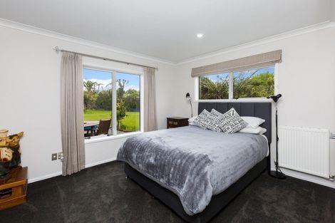 Photo of property in 65 Mount Marua Way, Timberlea, Upper Hutt, 5018