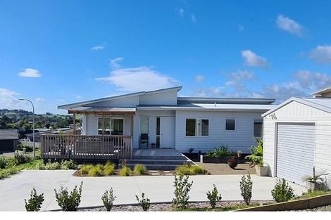 Photo of property in 34a Weka Street, Mangawhai, 0505