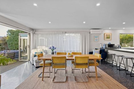 Photo of property in 3 Rere Road, Lake Hayes, Queenstown, 9304