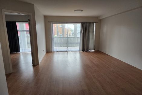 Photo of property in 46 Spinnaker Drive, Te Atatu Peninsula, Auckland, 0610