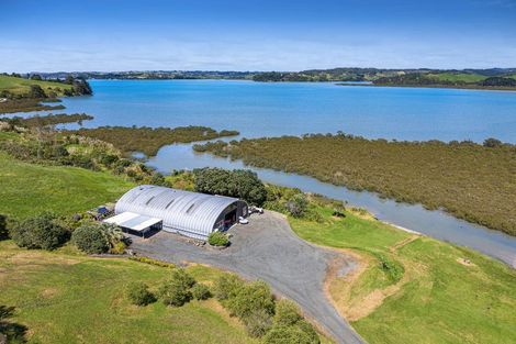 Photo of property in 68 Goodall Road, Snells Beach, 0920