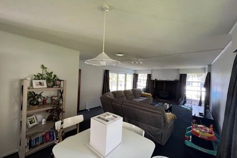 Photo of property in 99 Tirohanga Road, Tirohanga, Lower Hutt, 5010