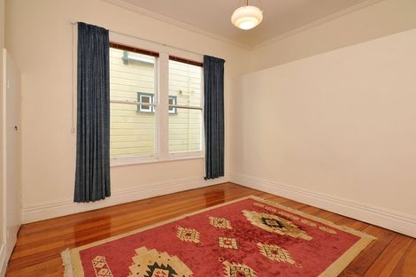 Photo of property in 9 Park Street, Thorndon, Wellington, 6011