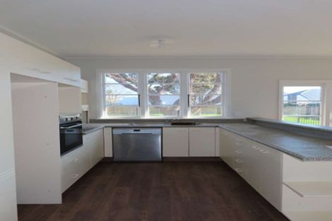 Photo of property in 76 Aorangi Road, Bryndwr, Christchurch, 8053