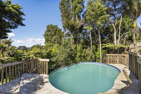 Photo of property in 9 Tawini Road, Titirangi, Auckland, 0604