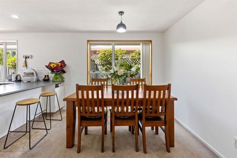 Photo of property in 1/11 Rossiter Avenue, Redwood, Christchurch, 8051