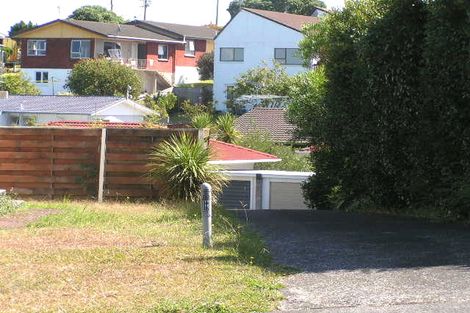 Photo of property in 1/35 Knightsbridge Drive, Forrest Hill, Auckland, 0620