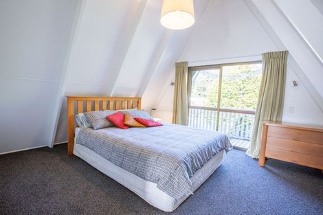 Photo of property in 9 Moore Street, Ohakune, 4625