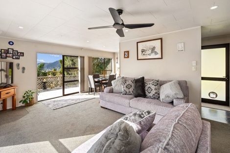 Photo of property in 8c Mountain Road, Morningside, Whangarei, 0110