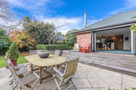 Photo of property in 14 Aylmer Street, Somerfield, Christchurch, 8024