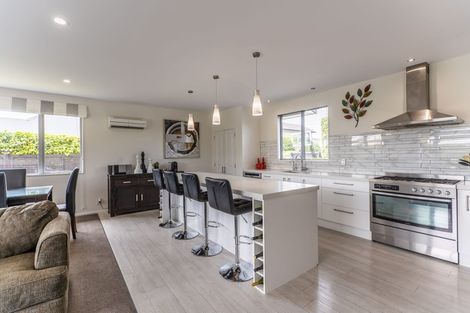 Photo of property in 27 Applefield Court, Northwood, Christchurch, 8051