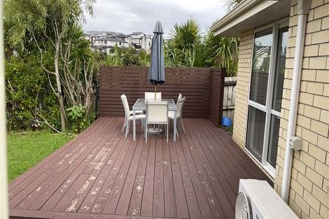 Photo of property in 4 Alloway Street, Westgate, Auckland, 0614