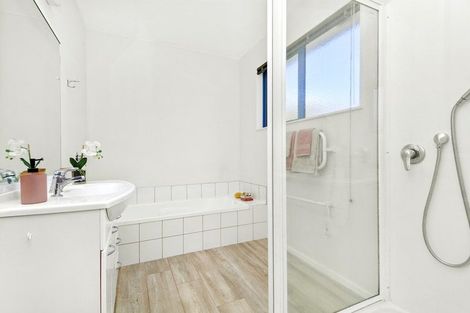 Photo of property in 26b Bathgate Street, Johnsonville, Wellington, 6037